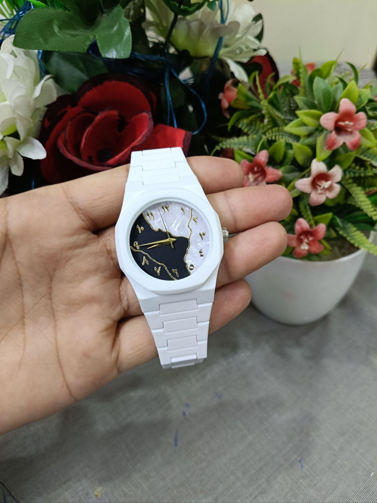 Aura Arabic Dial Watch